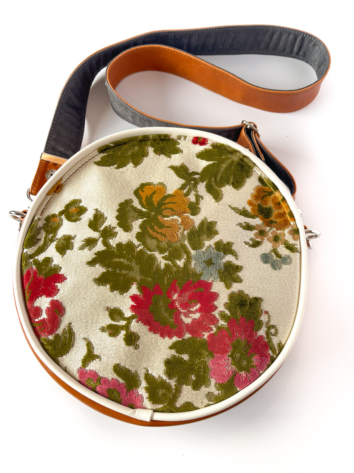 Circle Crossbody Bag With Vintage Fabric - Pink French Floral