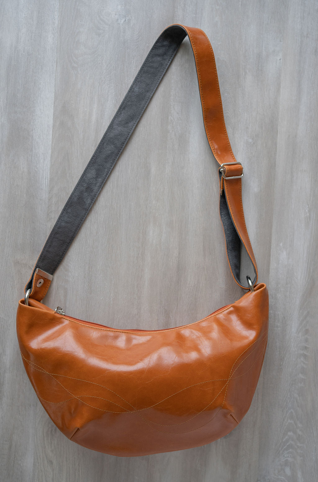 Womens Hobo Purse - Foxtrot Medium Topstitch Hobo Bag - Orange Vegan Leather#color_butterscotch