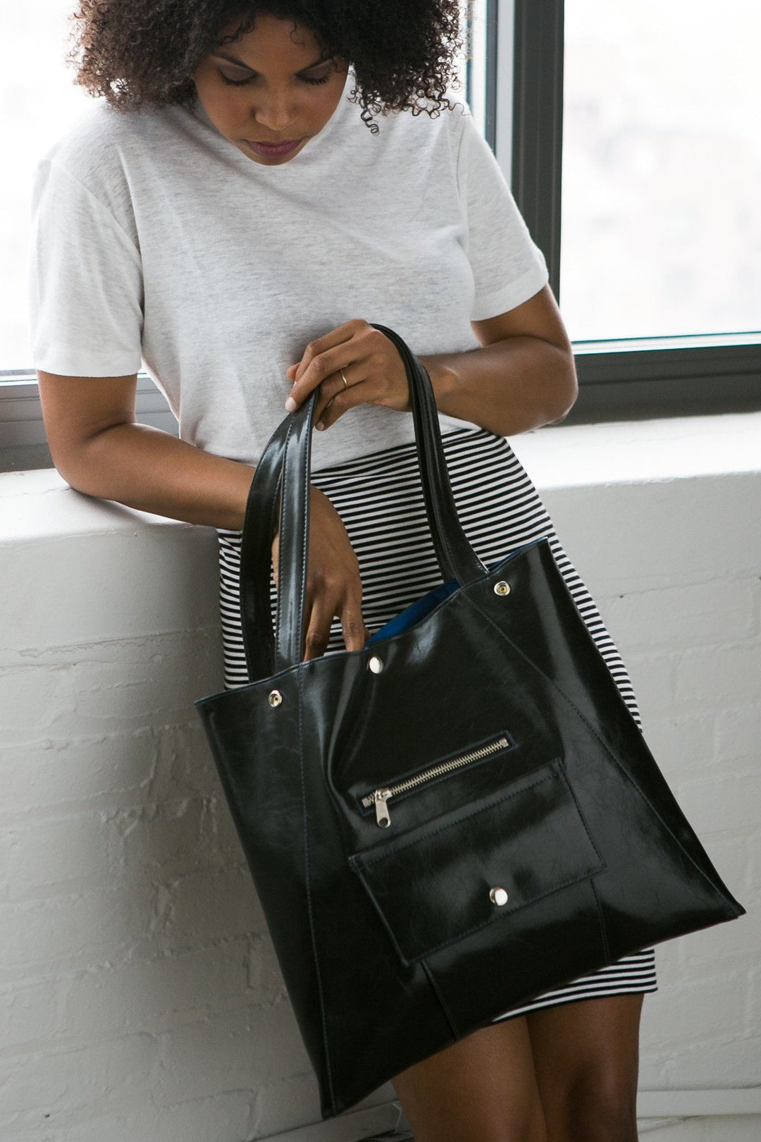 Womens Tote Bag - Metier Tote - Black Vegan Leather#color_black